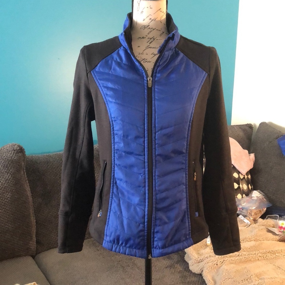 LAST CHANCE 💄 Exertek Lightweight Jacket, size Medium